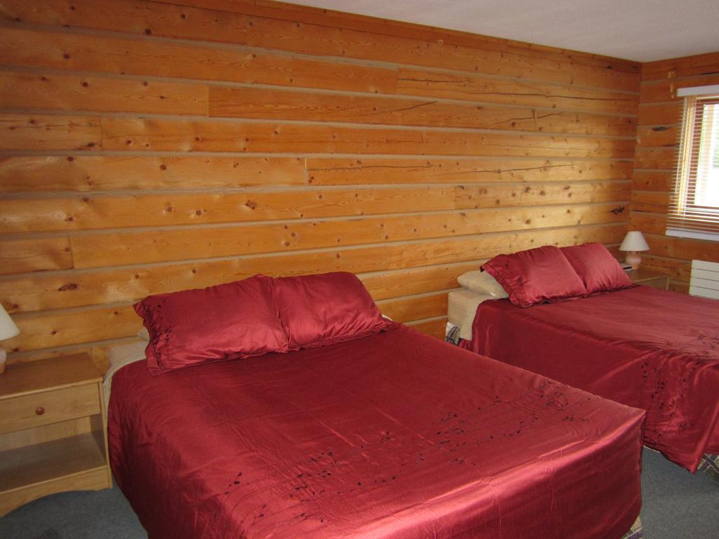 Spirit Lake Lodgeホワイトホース 部屋 写真