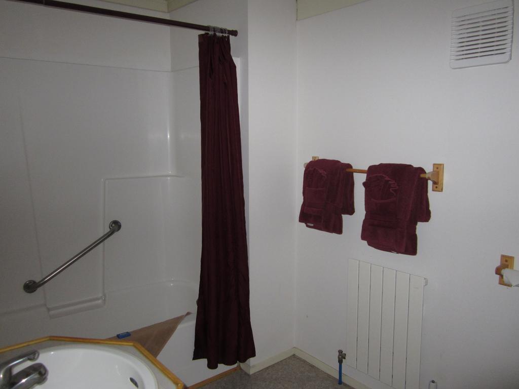 Spirit Lake Lodgeホワイトホース 部屋 写真