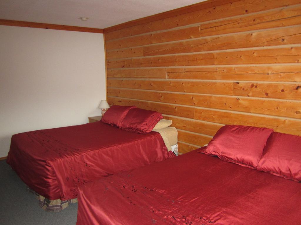 Spirit Lake Lodgeホワイトホース 部屋 写真
